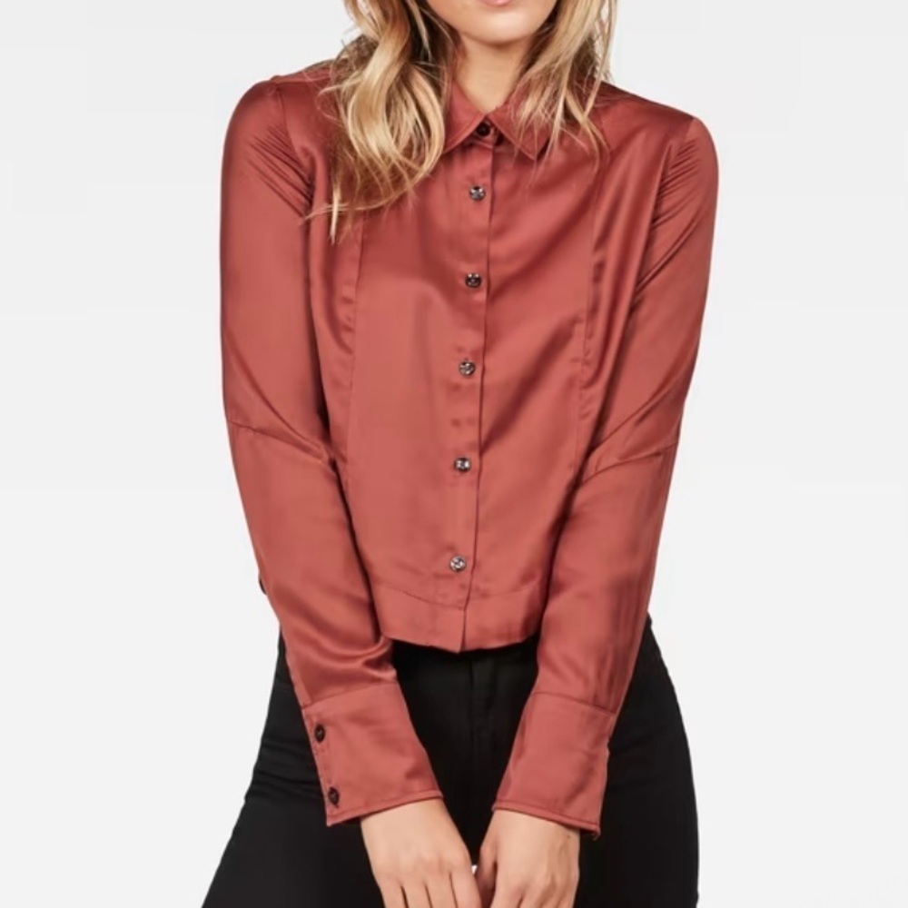 G-Star RAW Vodan De Cropped Open Back
Shirt Size M
